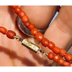 Corail collier fermoir rectangle