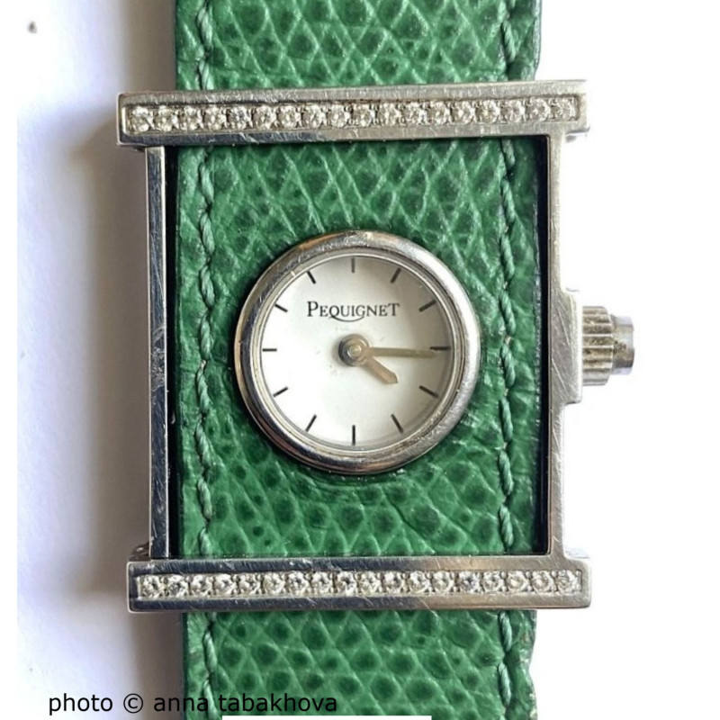 Vintage collector rare diamond Cameleone lady Swiss watch by Pequignet, 5 versatile bracelets in original mahogany case